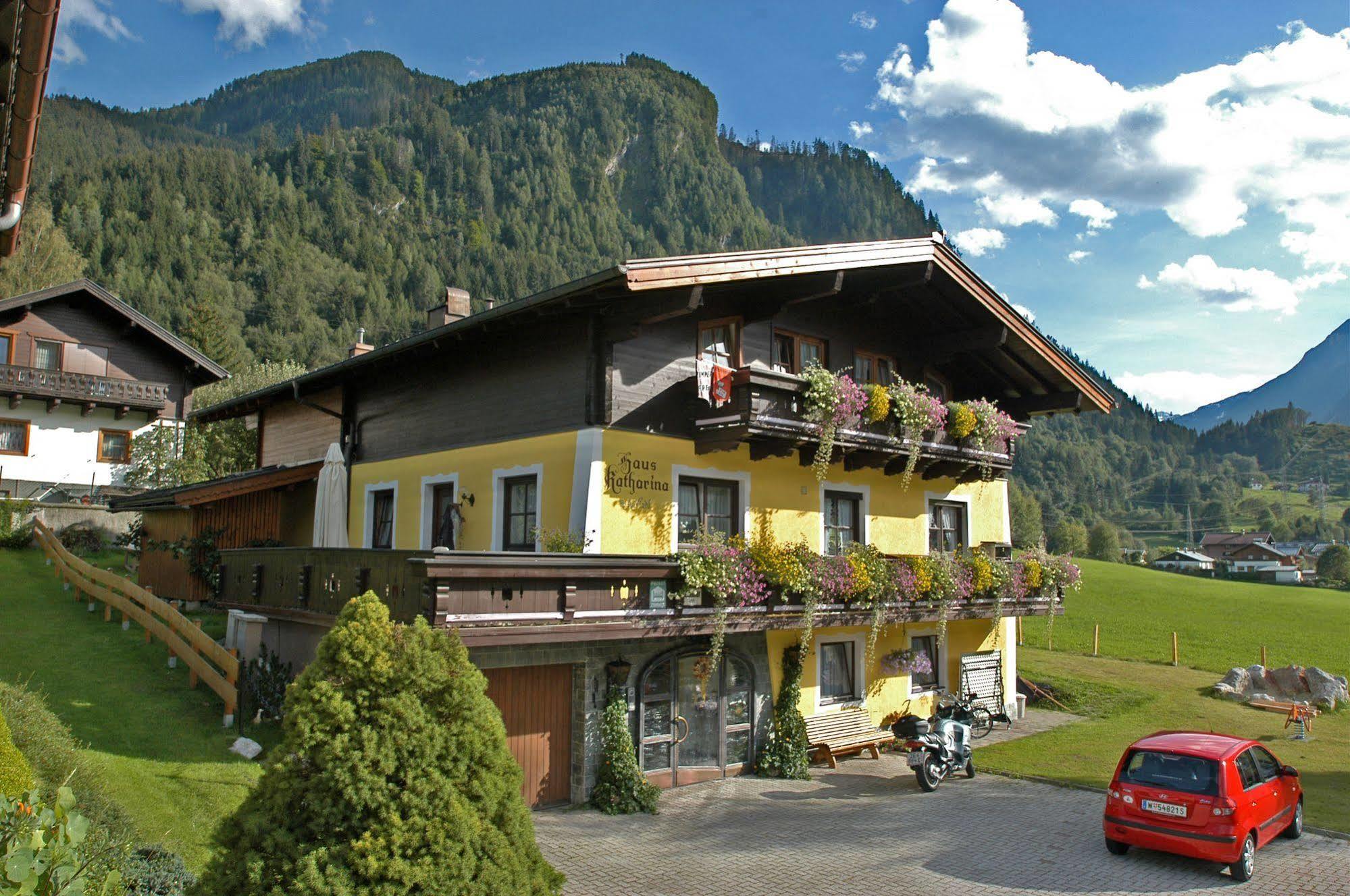 Haus Katharina, Summercard Included Kaprun Extérieur photo